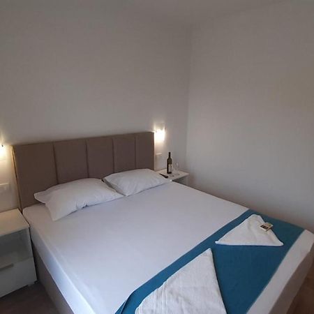 Guest House Mia Bečići Εξωτερικό φωτογραφία